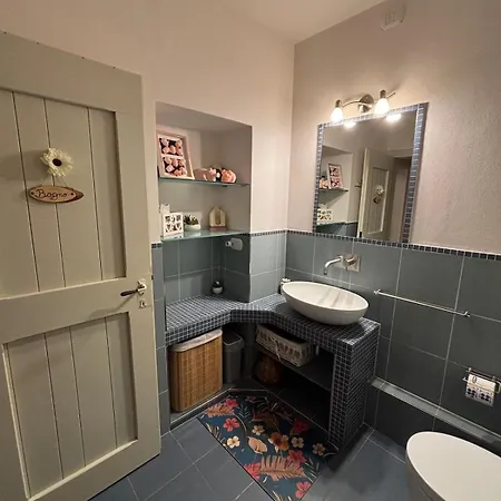 Lo Struzzo Apartment