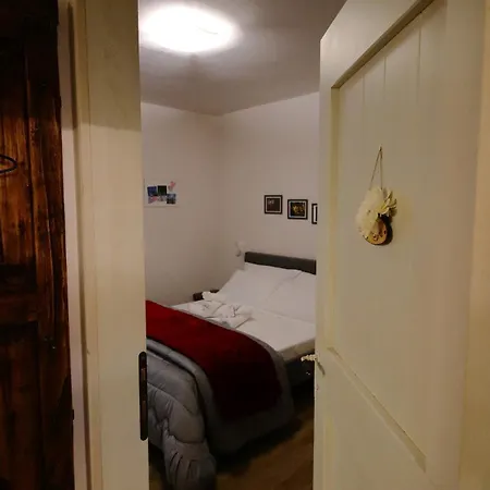 Lo Struzzo Apartment